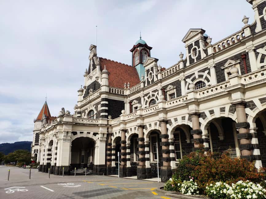 Dunedin City Highlights & Larnach Castle Tour - The Dunedin Stops That Make Photos Easy