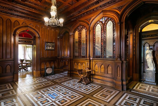 Dunedin Shore Excursion City Sightseeing & Tour of Larnach Castle - The Highlights Coach Tour: Otago University, Gardens, Town Hall, Baldwin Street