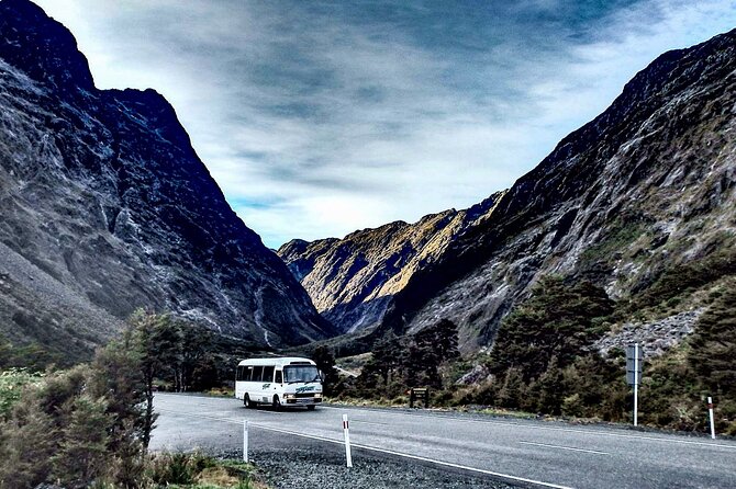 Epic Milford Guided Tour from Te Anau - The Chasm Viewing Bridge: rainfall in your face
