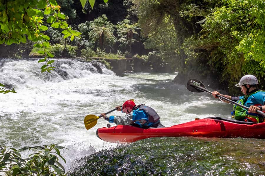 Epic Tandem Kayak Tour down the Kaituna River Waterfalls - The 780 State Highway 33 start, and why the meeting point matters