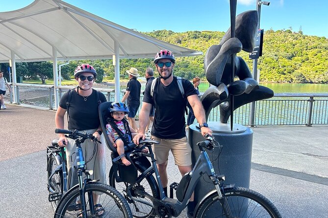 eRide Waiheke 5 bays ride - Beaches, olive groves, and vineyards on a route that makes sense