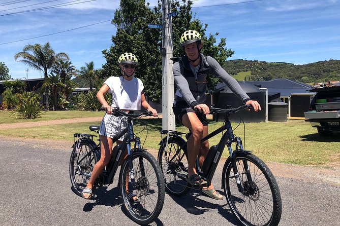 eRide Waiheke 5 bays ride - Gelato, snack breaks, and timing your day like a local