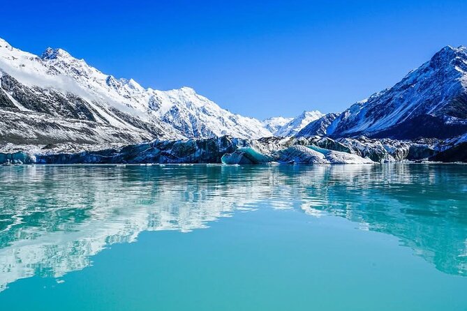 Explore Mount Cook from Christchurch - What the guides add: stories, pacing, and small-group dynamics