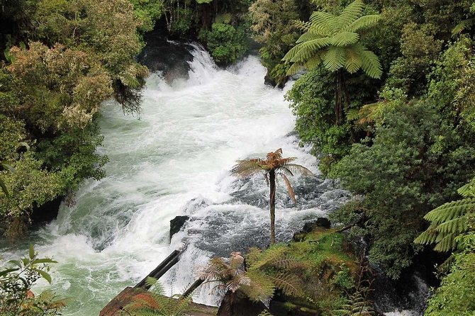Explore The Lakes Tour - Stop 3: The Blue Lake Track and Quick Color Payoff