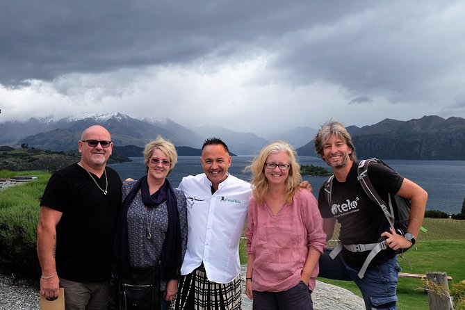 'Express' Wine Tour & Māori Culture Wānaka - Pickup and air-conditioned comfort in Wānaka (and why it matters)