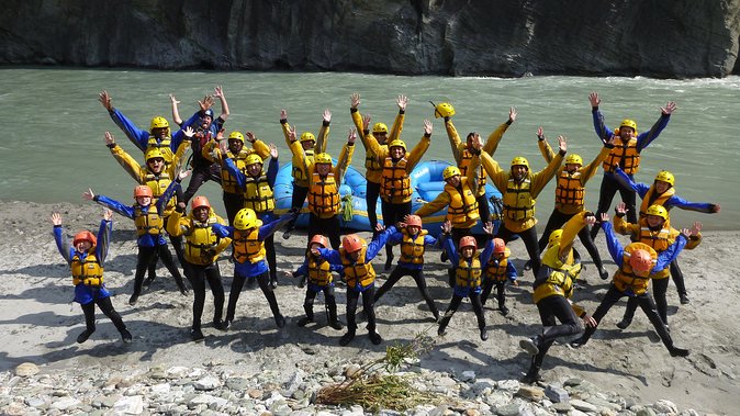 Family Adventures Rafting and Sightseeing Trip in Queenstown - Class I and II Rapids: The Right Thrill for Beginners and Kids