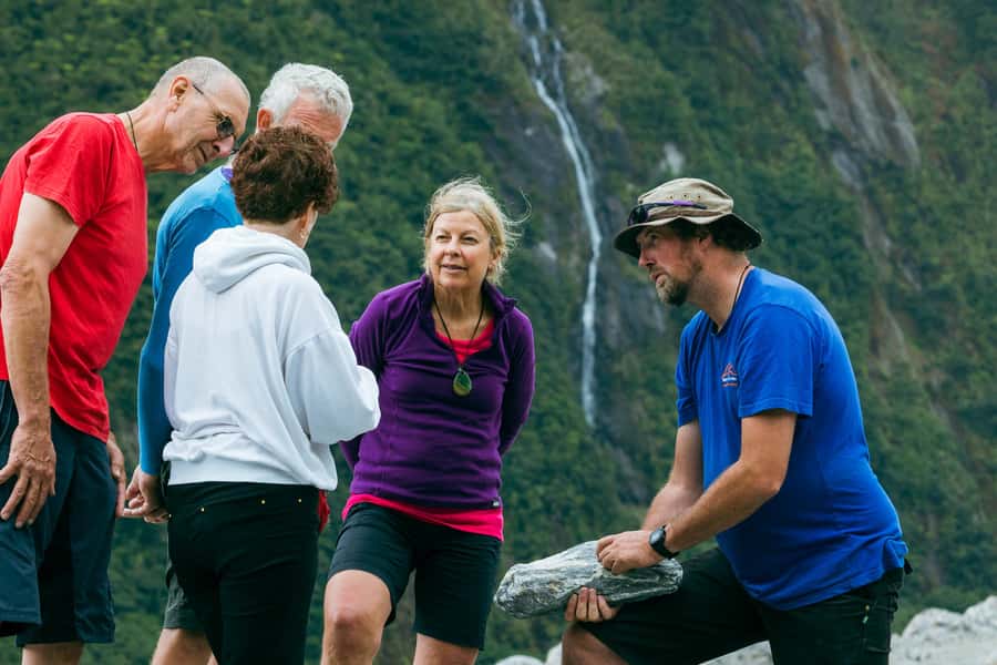 Fox Glacier: Half Day Walking & Nature Tour with Local Guide - The tea and cookie break: where you catch the mood of the valley
