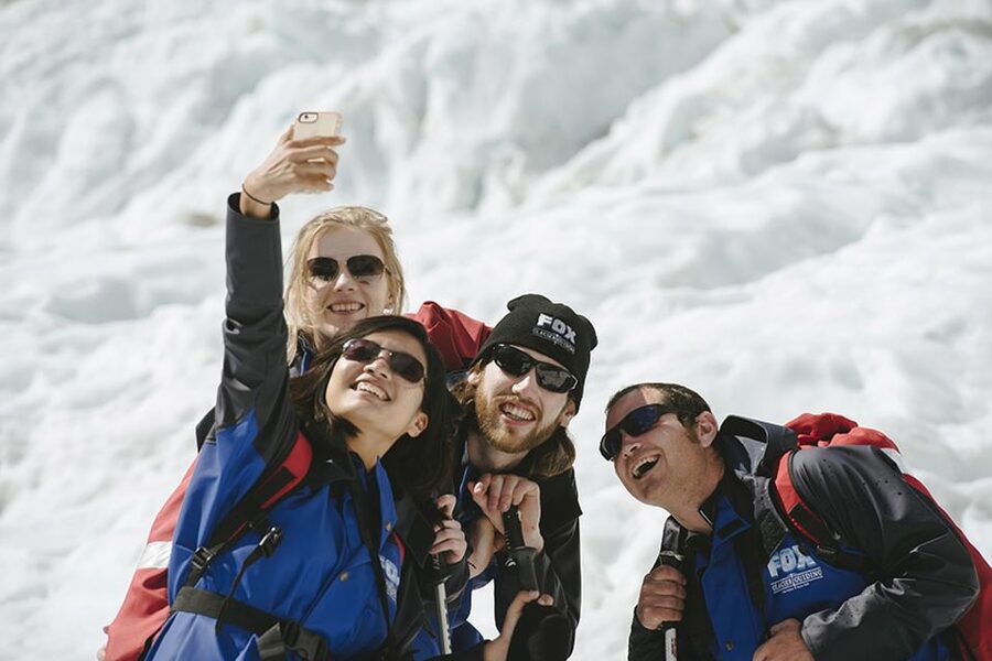 Fox Glacier: Up to 3 Hours Hike with Helicopter Transfer - The return flight: quick, scenic, and surprisingly satisfying