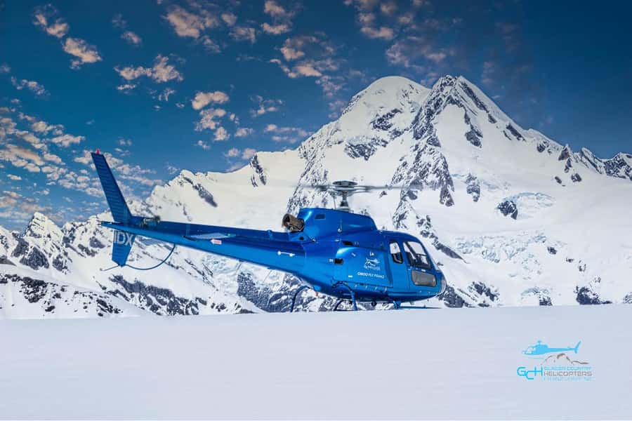Franz Josef: 35min Helicopter Trip over Two Glaciers - Getting to the helicopter: what check-in feels like on the ground