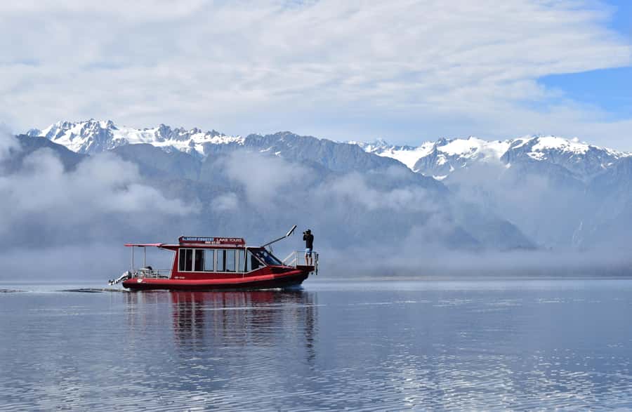 Franz Josef Glacier: 2-Hour Scenic Lake Mapourika Cruise - Why Lake Mapourika Feels Like a Mirror in Glacier Country