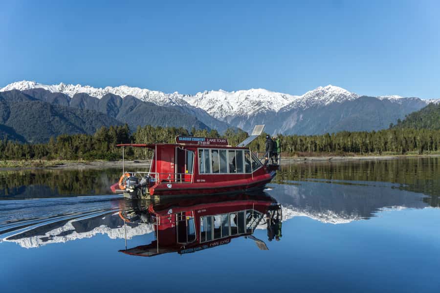 Franz Josef Glacier: 2-Hour Scenic Lake Mapourika Cruise - The Okarito Kiwi Sanctuary Shoreline: Bird-Spotting That Feels Real