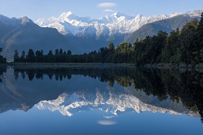 Franz Josef to Queenstown Small Group Tour via Wanaka 1 -Way - Lake Matheson Walk: the easiest way to chase a perfect reflection