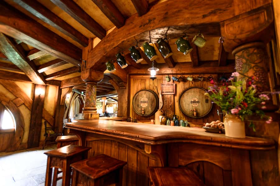 From Auckland: Hobbiton Movie Set Full-Day Small-Group Trip - Should You Book This Hobbiton Movie Set Full-Day Trip from Auckland?
