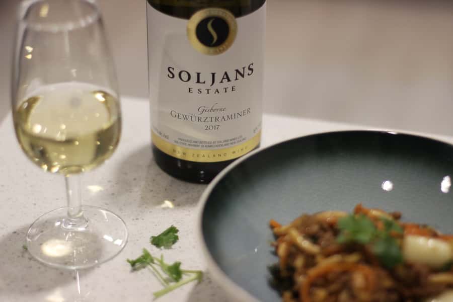 From Auckland: Small Group Kumeu Wine Tour with Lunch - Key Things That Make This Tour Worth Your Time