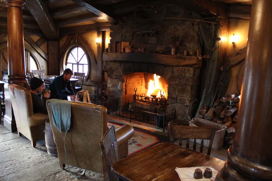 From Auckland: Two-Day Hobbiton, Rotorua, Waitomo Caves Tour - Who This Tour Is Best For (And Who Should Skip It)