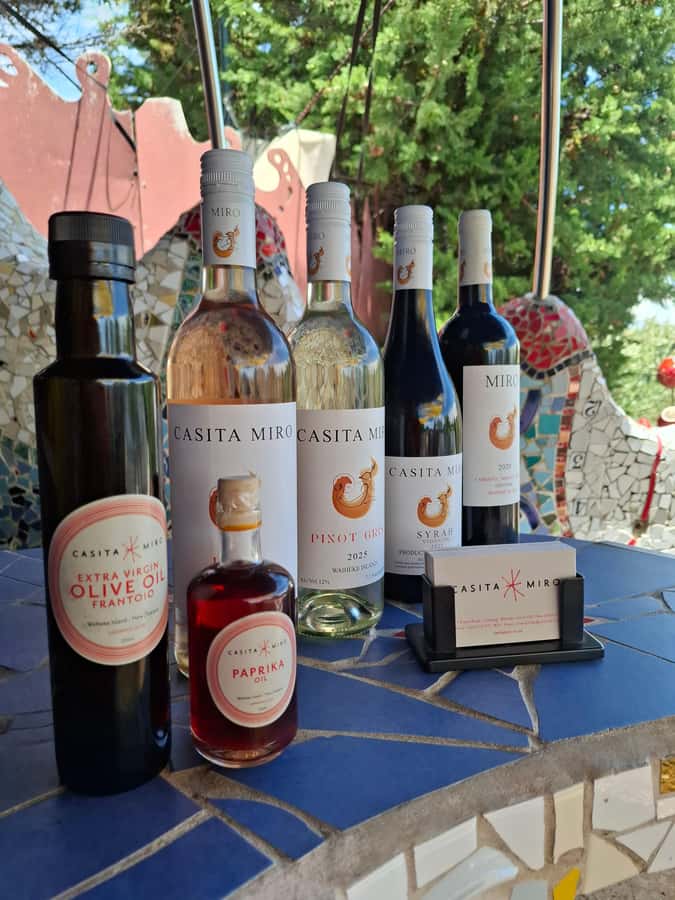 From Auckland: Waiheke Island Sip & Savour Tour with Lunch - Price and value at $175 per person, plus the one cost you must plan for