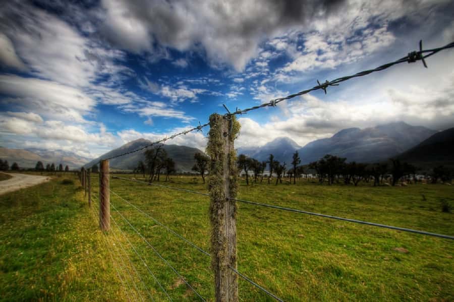 From Queenstown: Lord Of The Rings Tour to Glenorchy - Bennett’s Bluff, Glenorchy Wharf, and the red shed moment