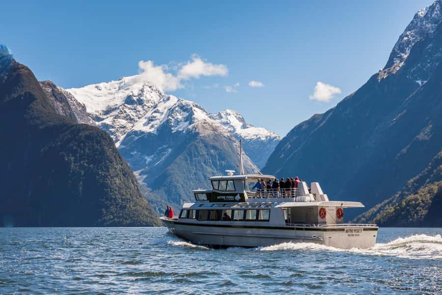 From Queenstown: Milford Sound Day Trip with Cruise & Flight - Who this Milford Sound cruise-and-flight day suits best