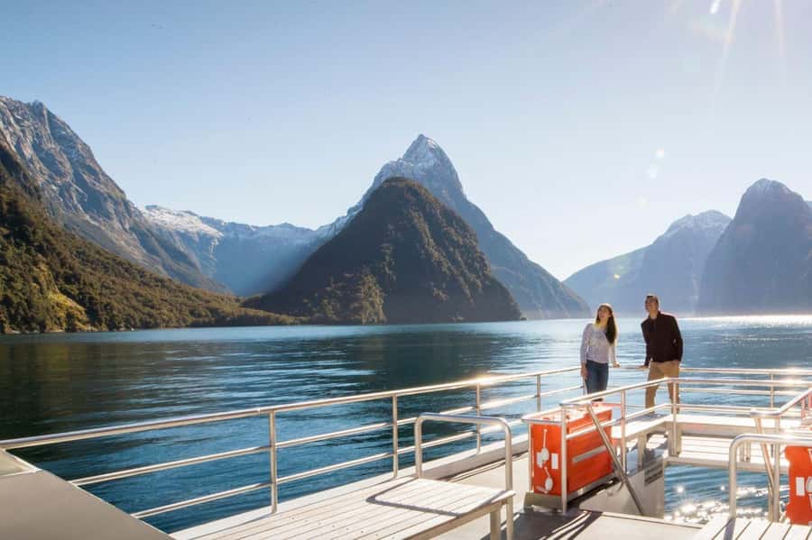From Queenstown: Milford Sound Flight and Cruise with Lunch - Why This Milford Sound Flight and Cruise Is a Smart 1-Day Choice