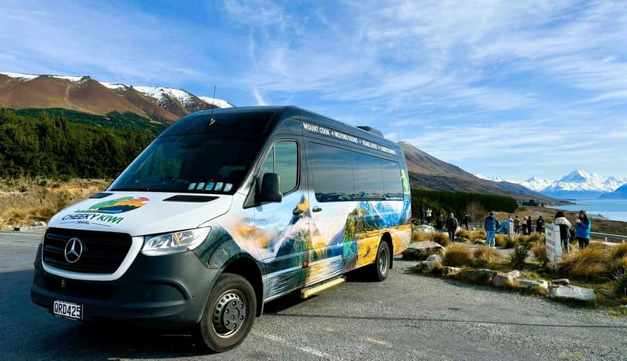 From Queenstown: Mount Cook Heli-Hike and Bus Tour Combo - How the heli-hike works: from helicopter fly-bys to step-cutting on ice