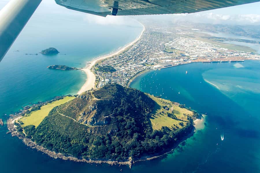 From Tauranga: Skydive over Mount Maunganui - Price and Value for $319: What You Pay For and What You Don’t Get