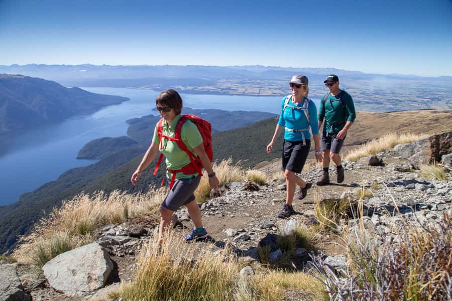From Te Anau: Full Day Kepler Track Guided Heli-Hike - A mid-track breather at Geirsgata 5, then onward toward the lake