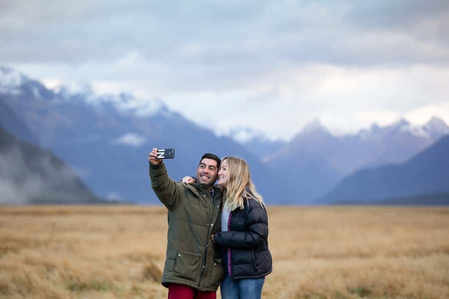 From Te Anau: Milford Sound Cruise & Scenic Coach Tour - Key things that make this day tour work