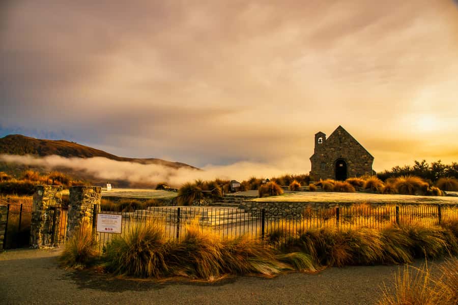 From Tekapo: Small-Group, Carbon Neutral Mt Cook Day Tour - Scenic flights over Aoraki: a separate option if you want the sky view