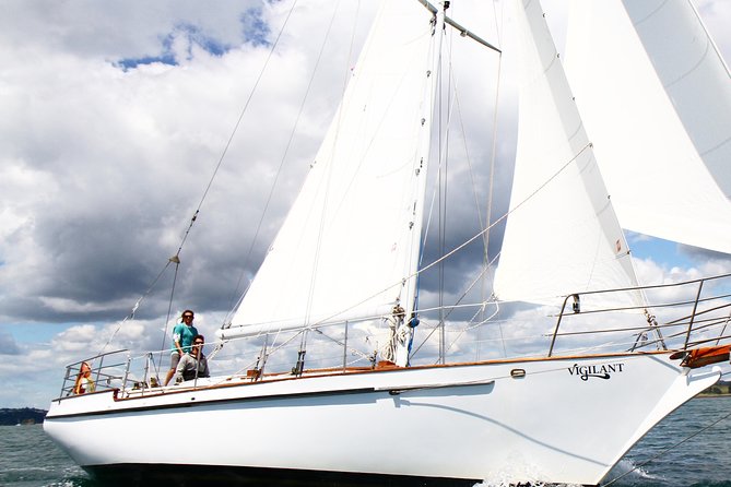 Full-Day Bay of Islands Tour by Vigilant Yacht Charters - The 10:00 am Sail Out: When the Wind Calls the Shots