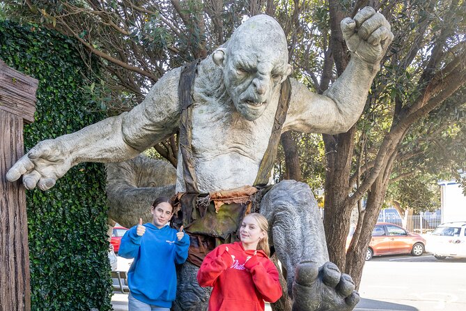 Full Day Guided Wellington Tour including guided tour at Te Papa - Weta Cave and the Film Side of Wellington That Many People Skip