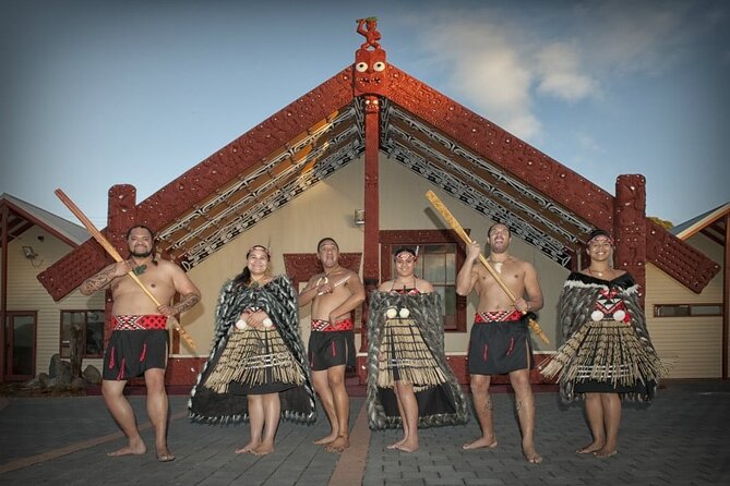 FULL DAY ROTORUA TOUR - Fully Customisable 13 hours Unlimited KMS - Key highlights worth planning around