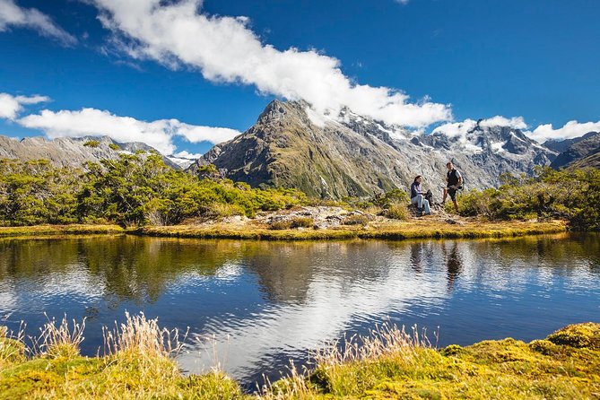 Full-Day Routeburn Track Key Summit Guided Walk from Te Anau - Stop on the way: Trips & Tramps and a quick setup for the trail