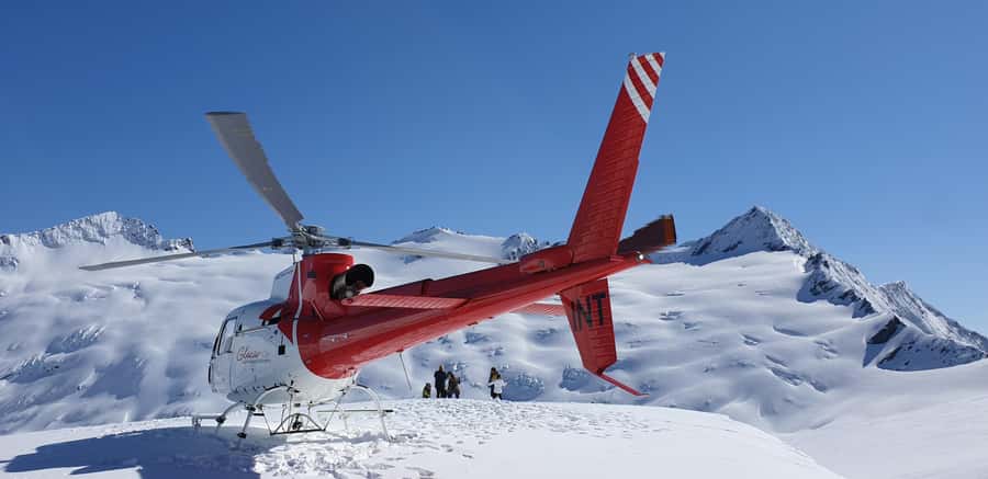 Glacier Explorer & Earnslaw Burn Helicopter Flight - Why this Queenstown helicopter flight feels cinematic