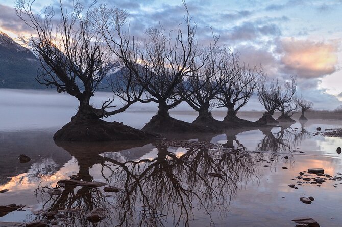 Glenorchy Private Day Trip from Queenstown: TravelnGo - Glenorchy Waterfront Reserve and the Red Shed Moment