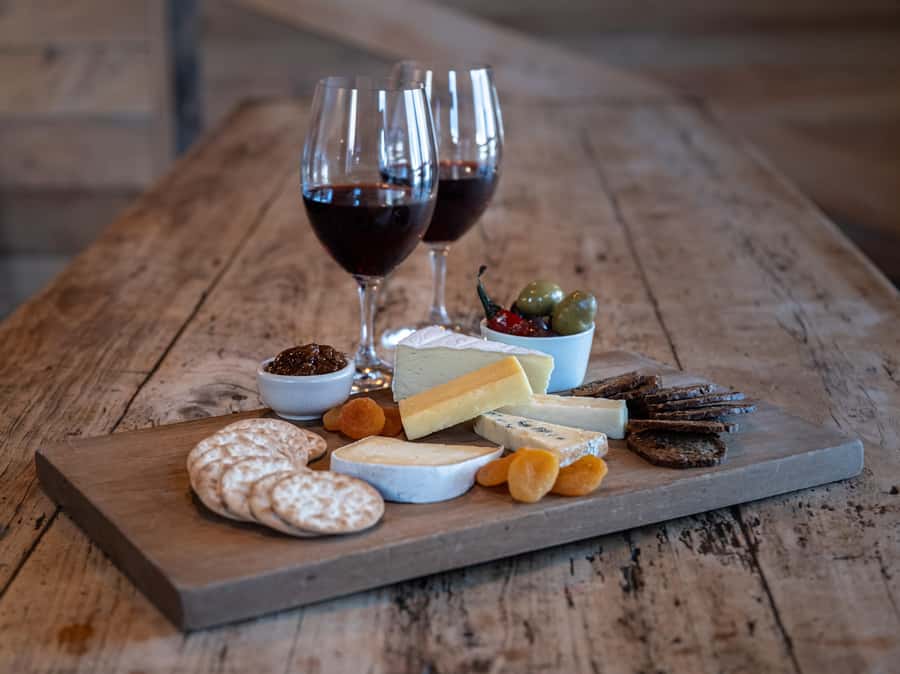 Gourmet Food and Wine Tour with Lunch and Wine Tastings - Key things that make this Queenstown wine day work