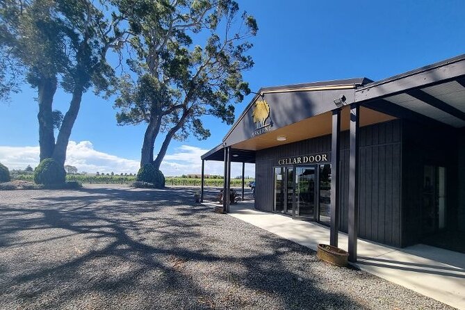 Great Escape Self-Guided Scenic Cycle Winery Tour from Napier - Askerne Vineyards: tasting and picnic lunch option