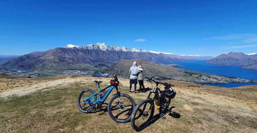 Guided Mountain E-bike Tour - Ride to the Sky - Premium full suspension e-bikes, real mountain-bike practice