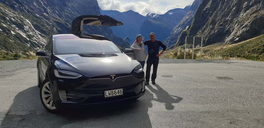 Guided Private Milford Sound Day Tour from Te Anau(Cruise In - A Tesla Ride Makes the Long Day Feel Easier