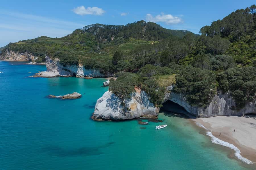 Hahei Explorer Cathedral Cove Boat Tour - Gear and comfort: life jackets, dry bags, and ponchos