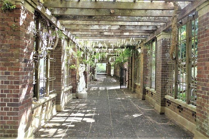 Half-Day: Small Group Auckland Scenic Tour - 4 HOURS - Bridge to Devonport: 360 views and North Shore character