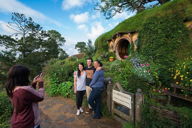 Hobbiton Movie Set Small Group Tour from Auckland - Key points before you go