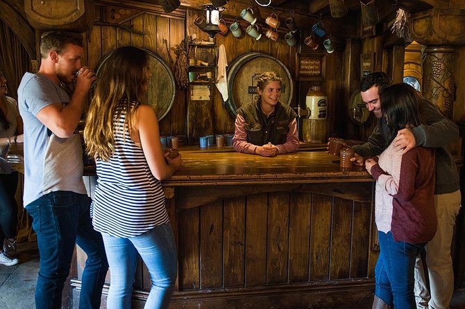 Hobbiton Movie Set Small Group Tour from Auckland - Who should book this Hobbiton full-day from Auckland
