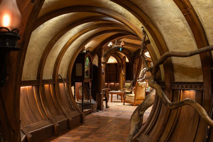 Hobbiton Movie Set Tour to Blue Springs and Waitomo caves - Key things to know before you go