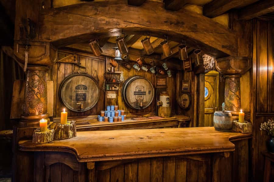 Hobbiton Movie Set Tour to Blue Springs and Waitomo caves - Green Dragon Inn drinks and the practical lunch stop