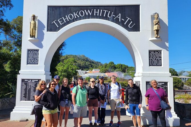 Hobbiton & Rotorua Māori Village with Lunch from Auckland - How the pacing works: 11 to 12 hours, two big anchors