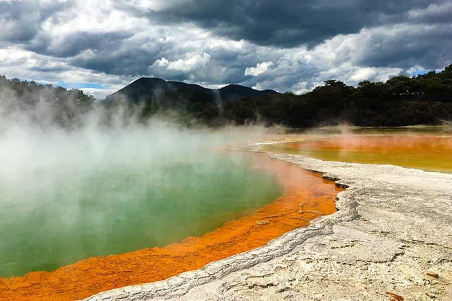 Hobbiton, Waitomo, Rotorua & Taupo 2-Day Tour from Auckland - How this Auckland 2-day tour runs, and why the pace feels manageable