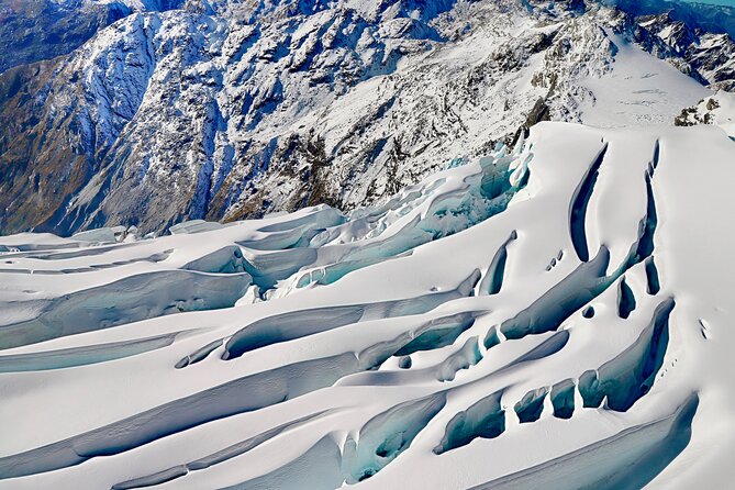 Hokitika Fly SIX Glaciers Heli Tour - Why this Hokitika helicopter flight feels different than the usual glacier run