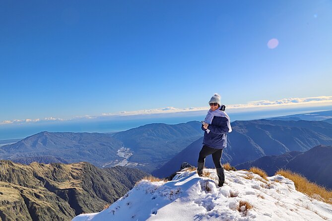 Hokitika Fly SIX Glaciers Heli Tour - Six glaciers in one flight, plus the rare snow landing on Mt Beaumont