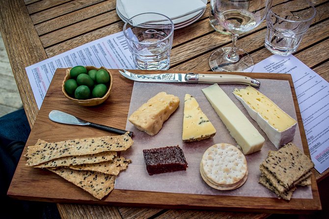 Hop on Hop off Wine Tours Queenstown - Start at Shotover Jet, then ease into Arrowtown