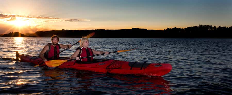 Hot Pools Kayak & Evening Barbecue - Getting ready at the base: kit up, transfer, and safety first